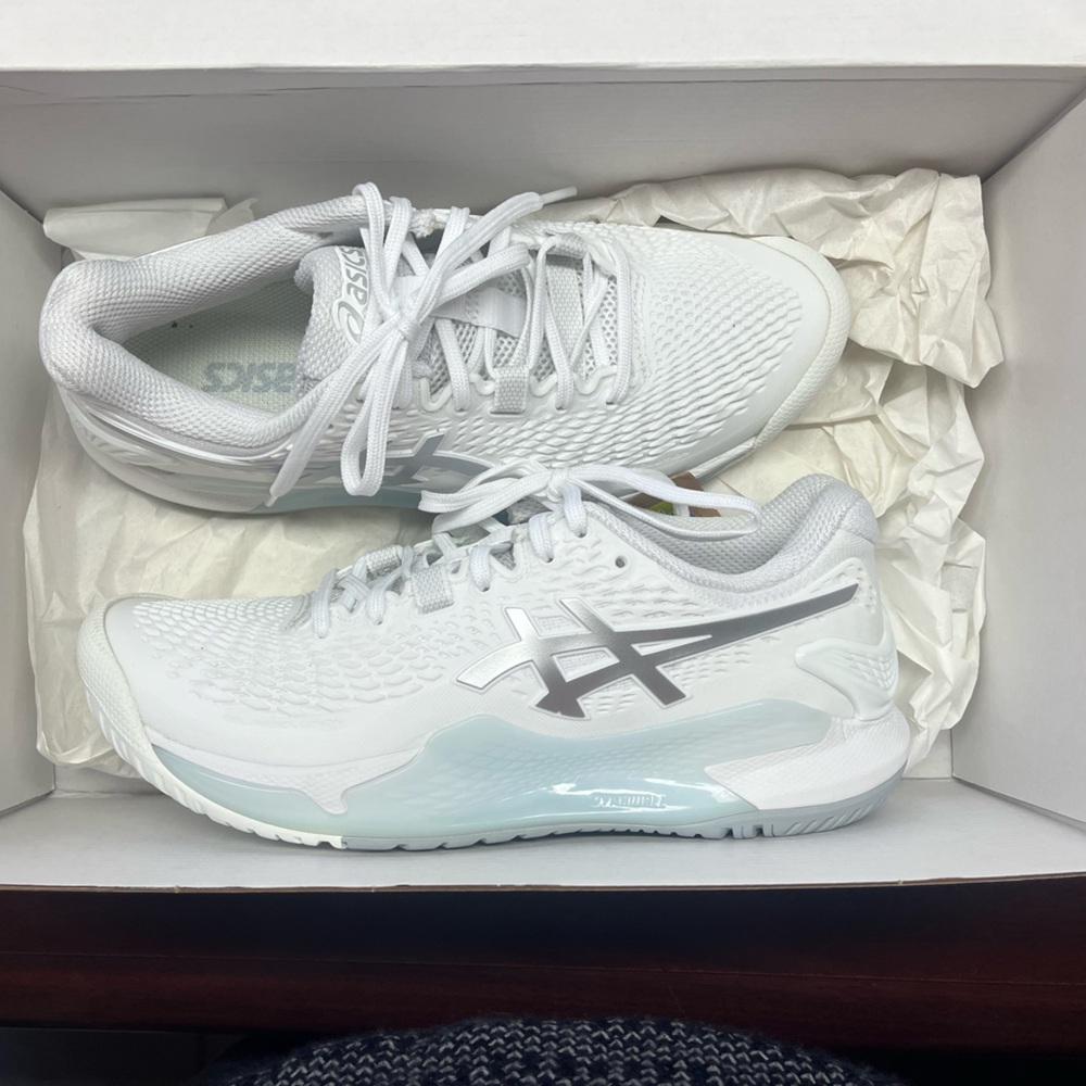 Asics Gel Resolution 9 Womens Tennis Shoe Size 5.5